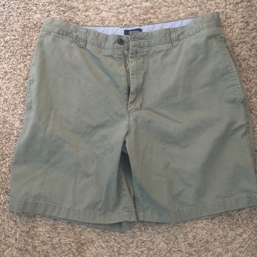 Men’s Club Room shorts. 36W.